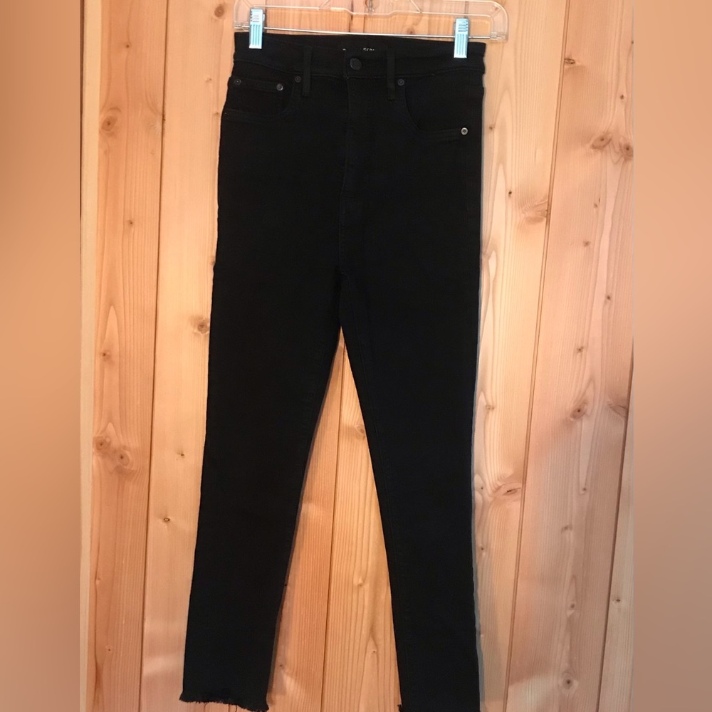 Denim Forum Lola High Rise Skinny  Crop